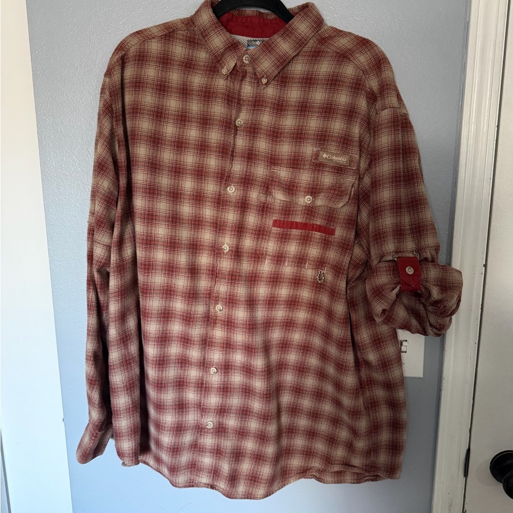 Columbia Men's Casual Red Checkered Shirt